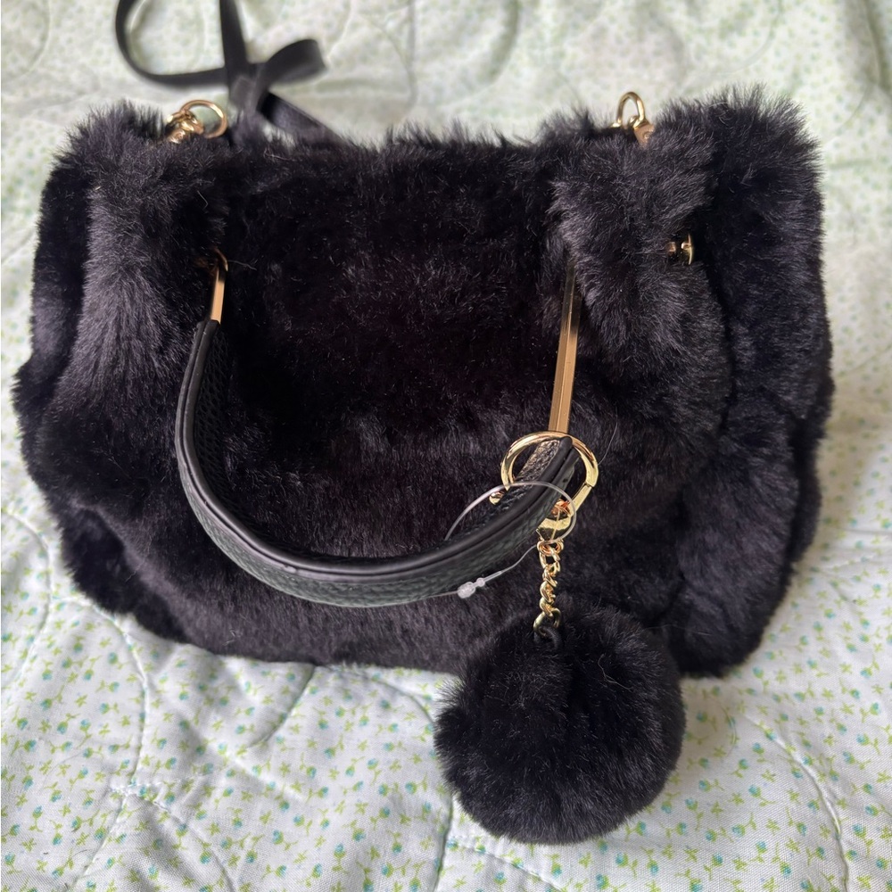 Luxurious Black Faux Fur Handbag